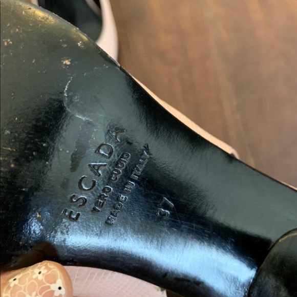 Escada pink heels - Picture 3 of 3